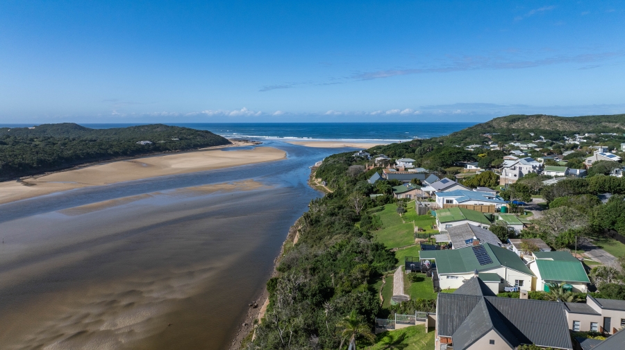 4 Bedroom Property for Sale in Kenton On Sea Eastern Cape